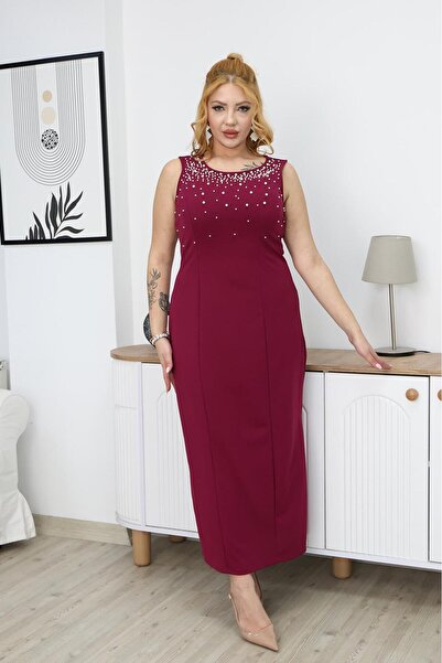 Siyezen Plus Size Dress with Pearl Detail