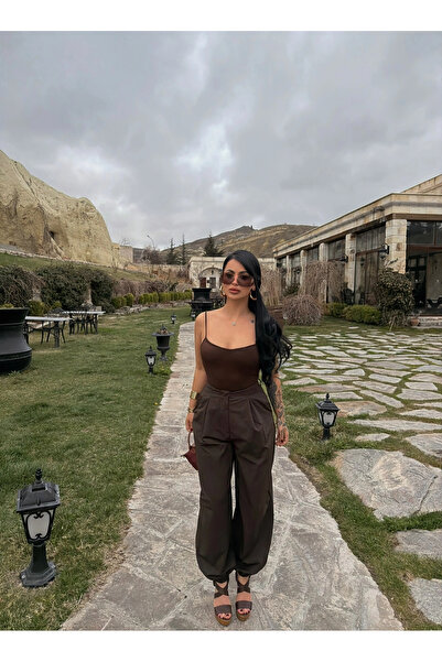 kırmızı butiks Χακί Παντελόνι Τζόγκερ Μπαλόν