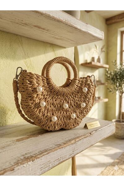 Axesoire NWC-1072 Ψάθινη τσάντα σε χρώμα καμηλό με ένθετο πέρλας 22x21x7 εκ.