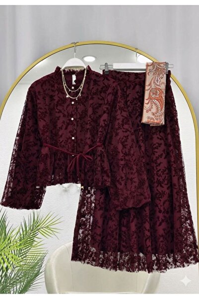 VOLT CLOTHİNG SET CU FUSTĂ DIN DANTELĂ FRANCEZĂ