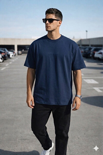 Tarz Cool Men's Oversize T-Shirt – Basic with Minimal “Don'T Look Back” Detail