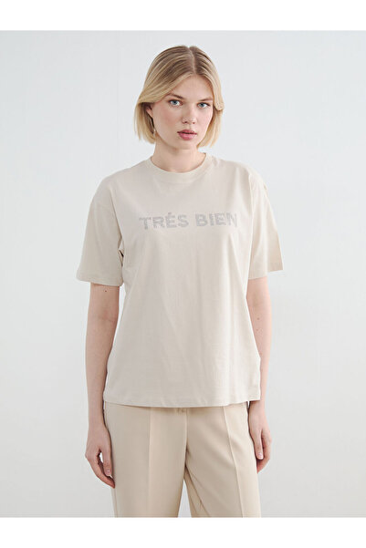 LC Waikiki Γυναικείο μπλουζάκι LCW Vision σε μπεζ χρώμα με λαιμόκοψη ποδηλάτο...