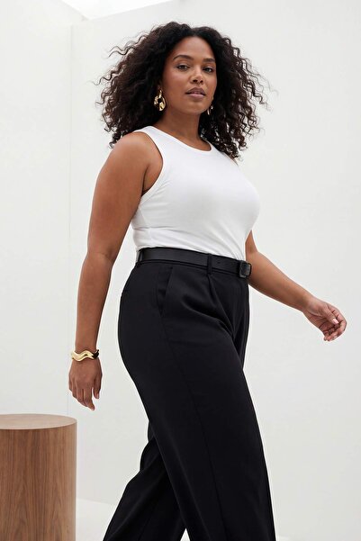 Trendyol Curve Top alb cu guler halter elastic Confortabil, mărime mare TBBSS...