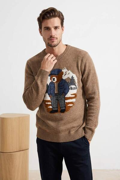 Trendyol Kollektion Nerzfarbener Pullover mit regulärem Rundhalsausschnitt un...