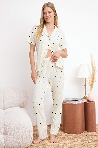 Trendyol Kollektion Ecru Herz-Strick-Pyjama-Set THMSS24PT00286