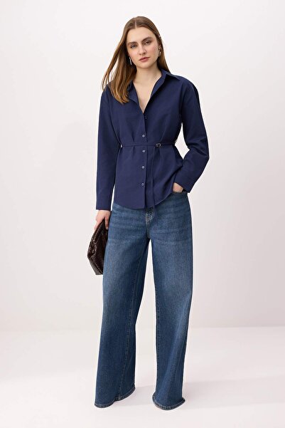 Trendyol Collection قميص بحزام أزرق فاتح مفصل التفصيل TWOSS26GO00076