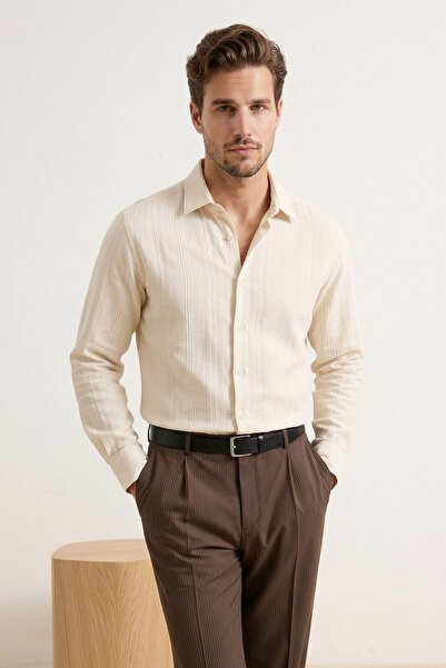 Trendyol Kollektion Ecru Regular Herrenhemd TMNSS26GO00012