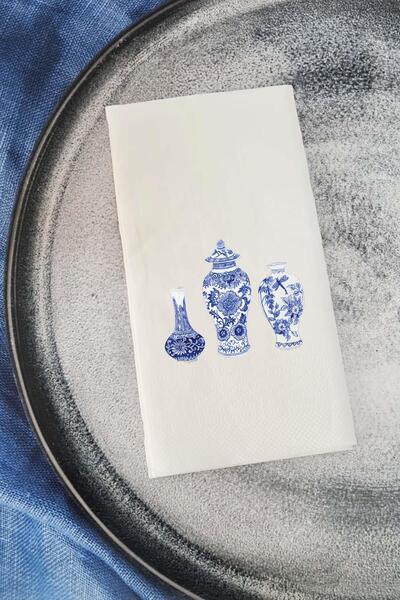 PEKSHOP Bleu Blanc Vase Talking Napkin Presentation Napkin