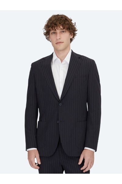 Kip بدلة محبوكة حديثة مخططة باللون الأزرق الداكن