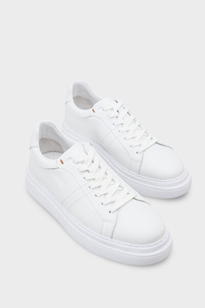 Capone Outfitters حذاء رياضي كاجوال أنيق للرجال من الجلد الطبيعي من برناردو