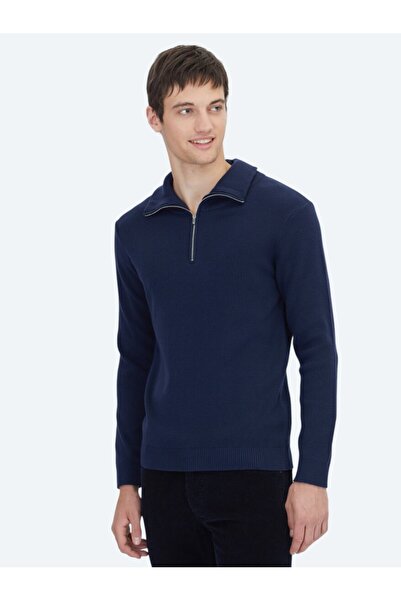 Kip سترة تريكو جاكار بياقة بولو باللون الأزرق الداكن