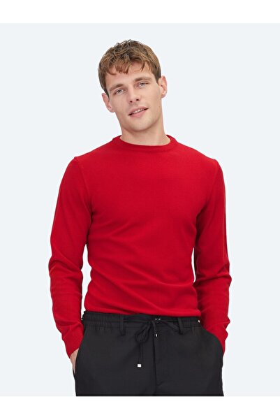 Kip سترة تريكو محبوكة ذات ياقة دائرية باللون الأحمر