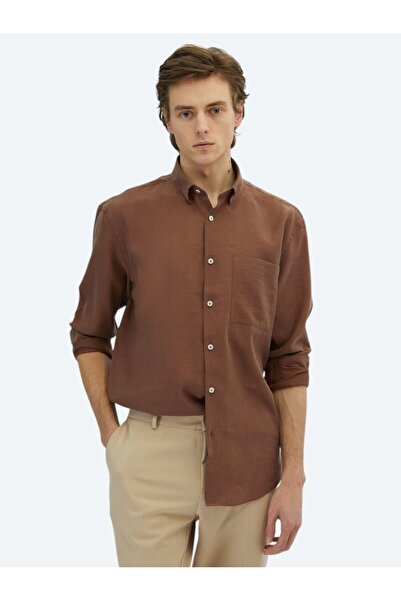 Kip قميص كاجوال منسوج مقاس كبير باللون البني