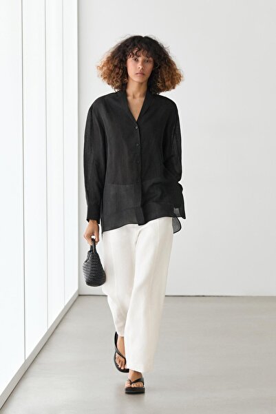 Massimo Dutti Yaka detaylı dökümlü yarı transparan gömlek