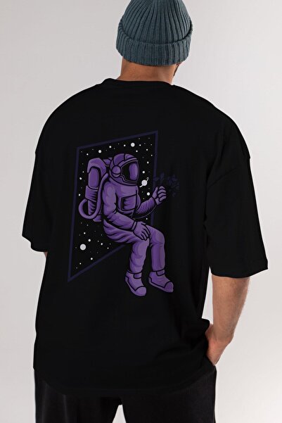 Ankhises Astronaut drži crnu Arka Štampano Black Oversize kroj T-shirt Unisex...