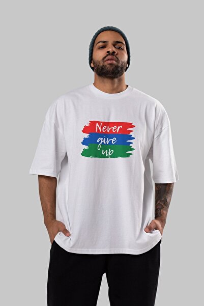Ankhises Never Give Up Napisano na prednjoj strani Štampano Belo Oversize kro...