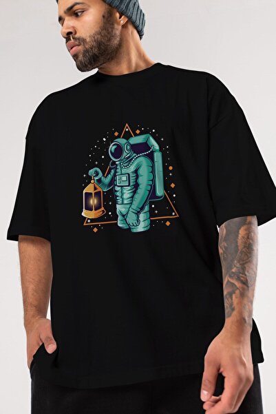Ankhises Unisex Muškarci Žene Oversize kroj Crna T-shirt - Astronautska lampa...