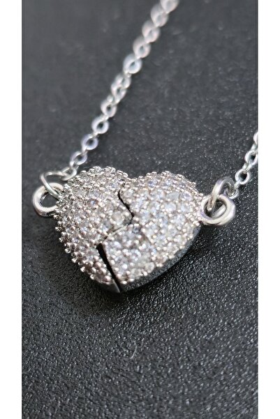 stainles steel قلادة من الفولاذ المقاوم للصدأ مزينة بالزركون على شكل قلب مكسو...