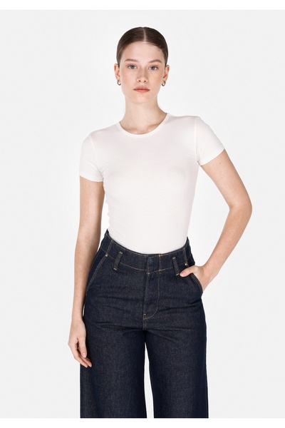 Colin's Слим фит, с кръгла яка, едноцветна дамска блуза с къс ръкав в цвят екрю