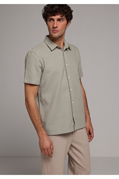 Colin's Regular Fit Shirt Neck Plain Men's Green Short Sleeve Shirt