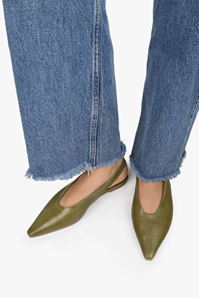 Shoeberry Women's Viela Oil Green Leather Pointed Toe Ballerinas