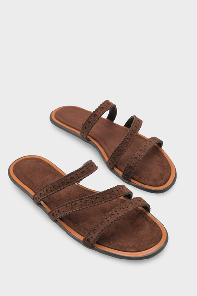 Capone Outfitters إيستيل كعب مسطح للنساء شبشب