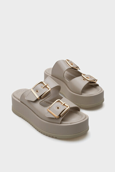 Capone Outfitters Γυναικείες παντόφλες Marley με διπλή πόρπη με σφήνα τακούνι