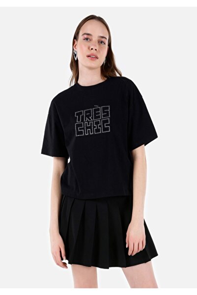 Colin's Дамска тениска с черна принтирана форма - с кръгло деколте и къс ръка...