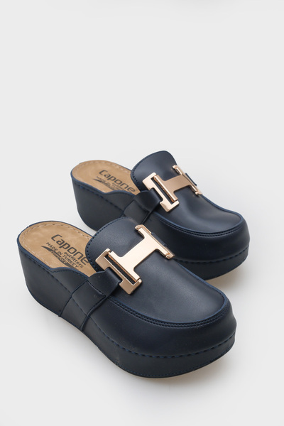 Capone Outfitters Anatomisch weiche, bequeme Mutterhausschuhe mit Keilabsatz