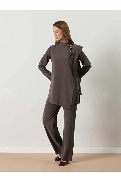 MELIDIA A41615 Aguaje Yakası Broş Detaylı Takım / KAHVE