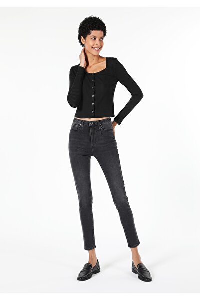 Colin's بنطال جينز نسائي ضيق بخصر متوسط ​​وضيق من قماش الدنيم