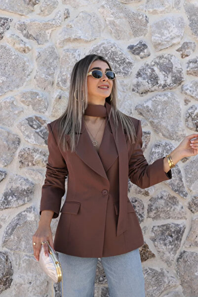 bytugcekaya Кавовий блейзер з шарфом на одній кнопці