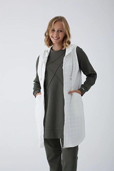 Moodbasic YENİ KADIN TAŞLI KORDONLU İNCE YELEK MB28.59