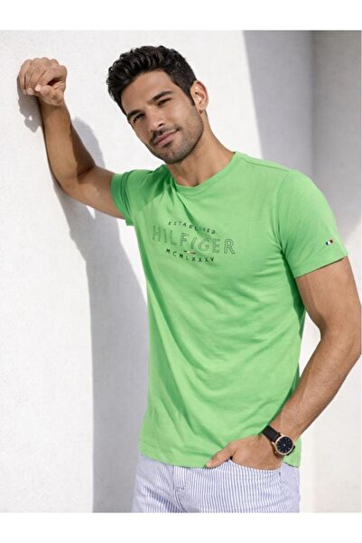 Tommy Hilfiger Organic Cotton Curve Logo Slim Fit Men's T-Shirt