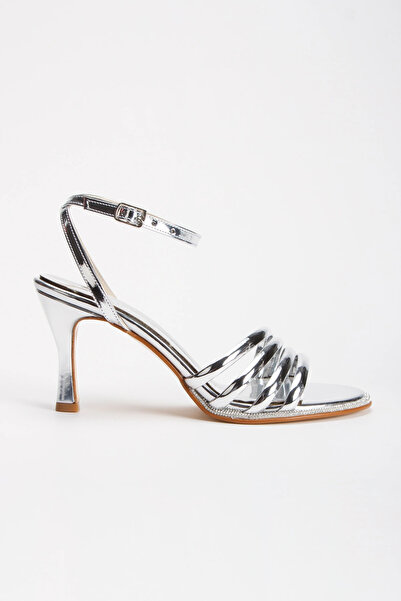 Miss Mitto Γυναικεία βραδινά παπούτσια φορέματος με λεπτομέρεια από λουστρίνι...