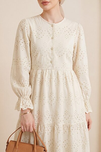 Modamorfo Half-Buttoned Lace Detailed Robadan Dress -Beige
