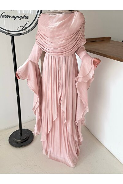 hacer ayaydın Βραδινό φόρεμα με ντραπέ λεπτομέρεια, βολάν στα μανίκια και κάπ...