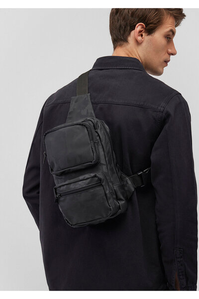 Mavi Schwarze Umhängetasche mit Camouflage-Print 091811 -900