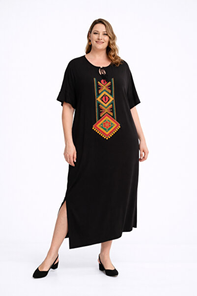 Şans Women's Plus Size Black, Embroidery Relaxed Fit Dress 65N39441