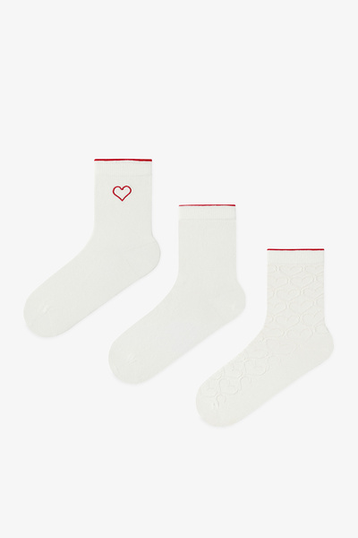 Penti 3 Çift Burun Dikişsiz Pamuklu Kırmızı Kalp Kabartma Desenli Soket Çorap