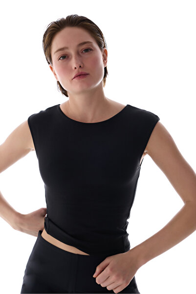 Penti Top activ negru cu cusături flatlock