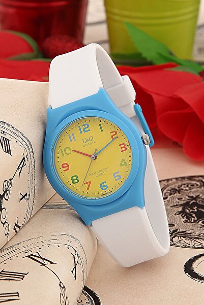 Q&Q ساعة يد نسائية 3P351