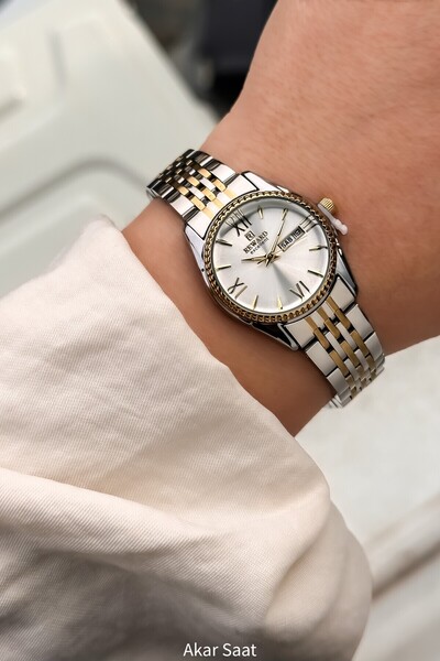 Reward ساعة يد نسائية بحزام فولاذي RD213034L