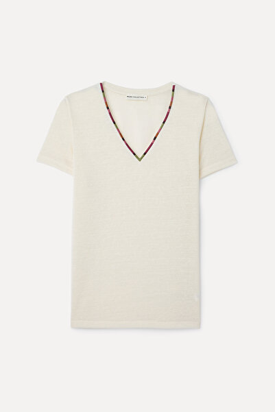 Mudo Embroidered Detail V-Neck T-Shirt