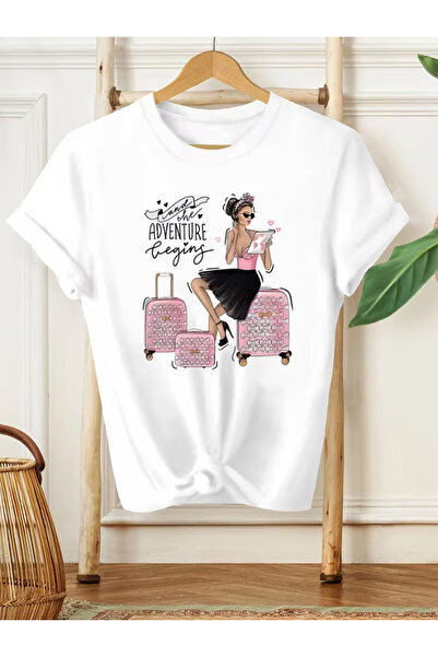 LİNA06 Cartoon Woman Sitting on a Suitcase Holding a Map, with a Pink Suitcas...