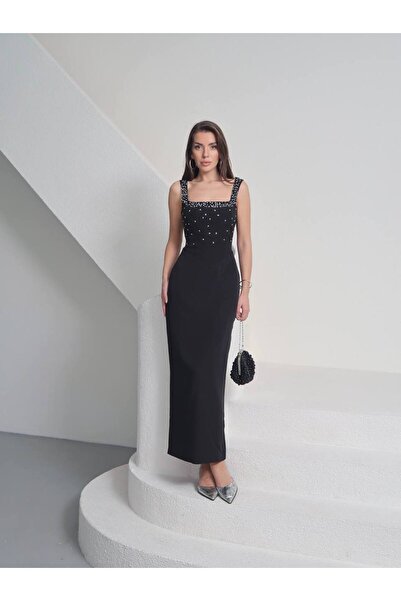 conconmoda Romane Taşlı Tasarım Kare Yaka Siyah Uzun Elbise