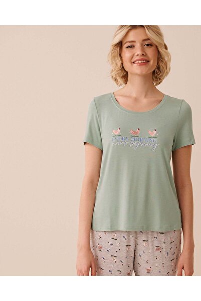 La Vie en Rose Chicken Print Soft Jersey T-shirt