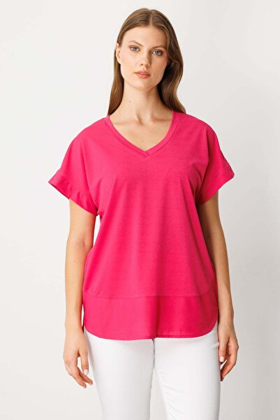 ON Women's Plus Size V-Neck Pieced T-Shirt 71476 Fuchsia