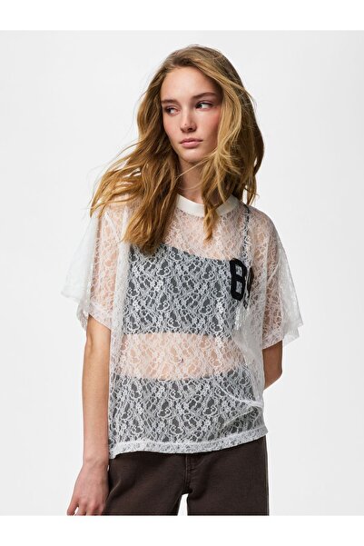 PIECES Tričko PCFLACY BOXY SPITZEN