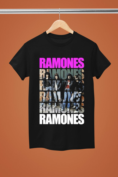 MAGORS تيشيرت روك قطني مطبوع بأكمام قصيرة من رامونيس